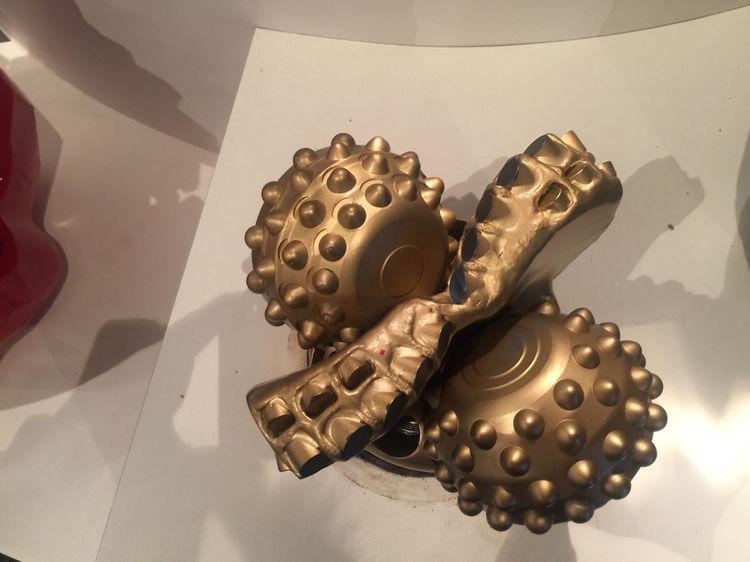 采油利器之十：勘探鉆井平臺上專用的：十字型鉆具，鉆頭！