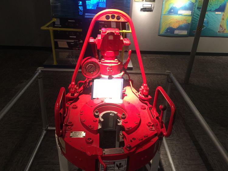 采油勘探鉆井利器之十三：固定不同類形鉆桿、鉆具的抱緊器！