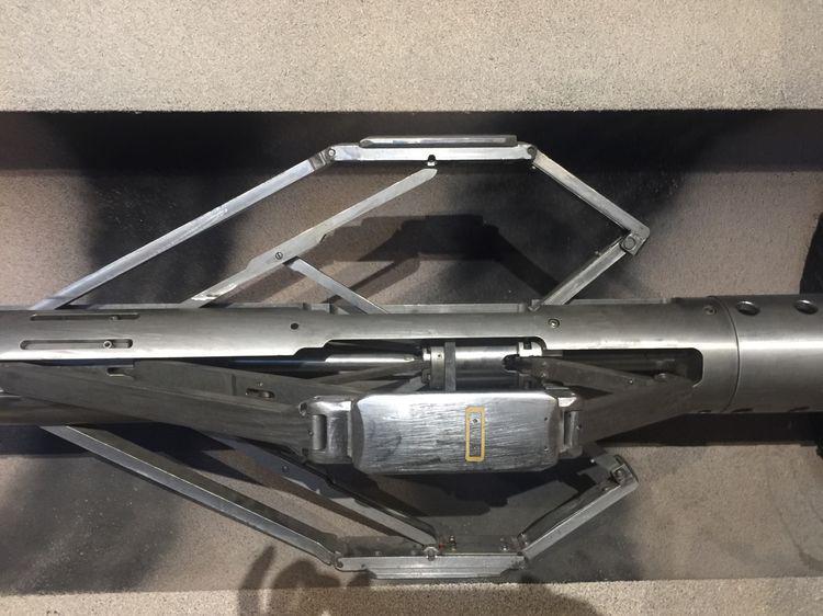 模擬工作中的：旋轉鉆井擴孔器裝置！