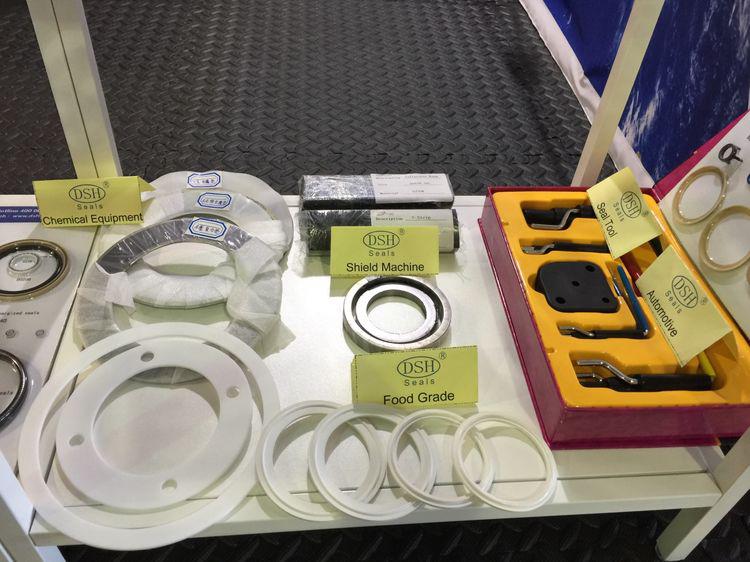 牛奶包裝機械密封圈，高溫、高壓用泵閥墊密封件、盾構機用密封條及油封拆裝工具