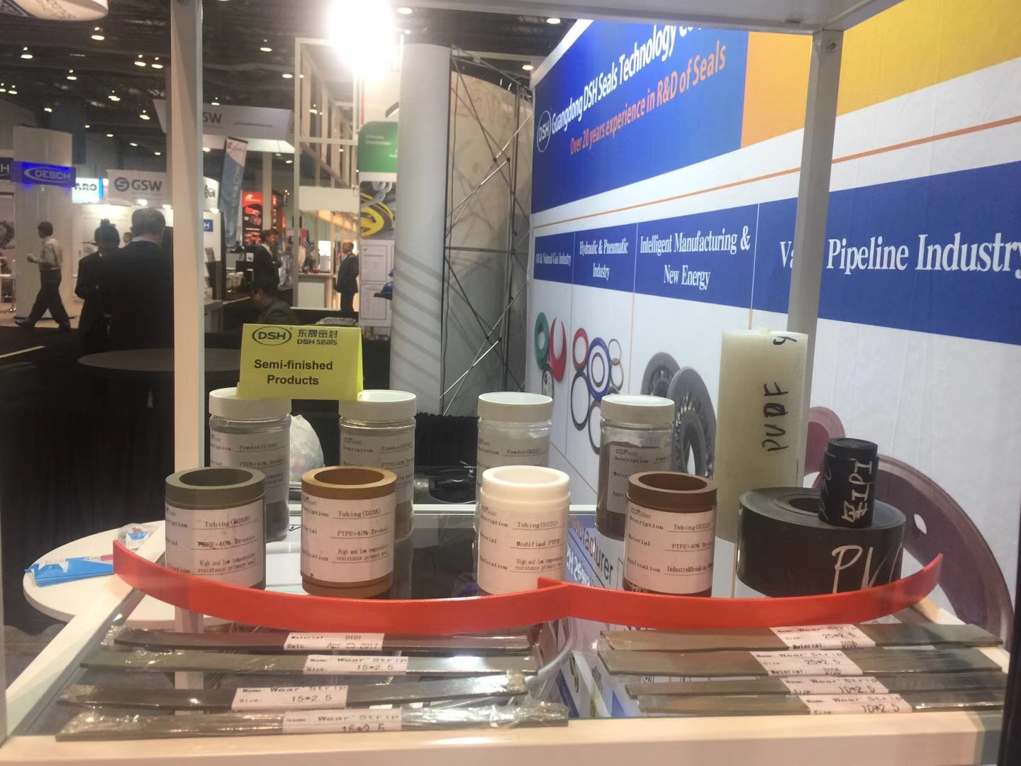 2018年第49屆OTC石油展現場——東晟密封件公司的產品 2018年第49屆OTC石油展現場——東晟密封件公司的產品