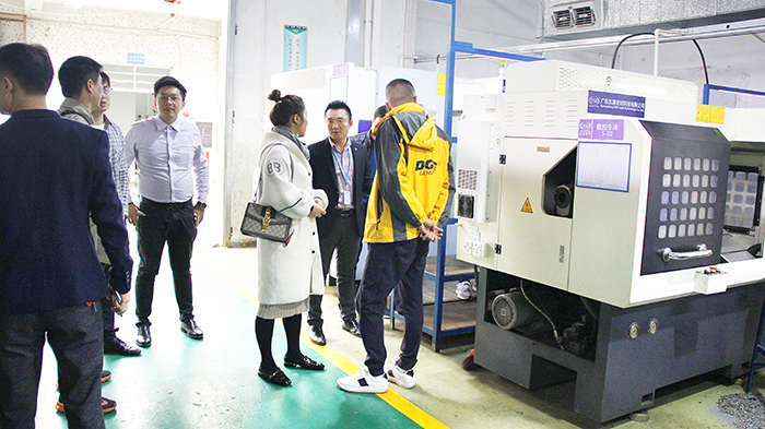 東晟密封件生產車間現場