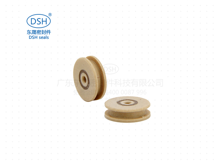 小型四氟泛塞封 - 是由聚四氟乙烯為材料的，食品行業(yè)、制藥行業(yè)、化工行業(yè)。